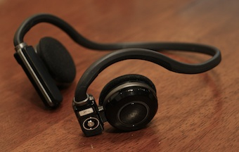 Illustration for article titled Bluetooth Headphone Battlemodo: The Best Isn't the Best